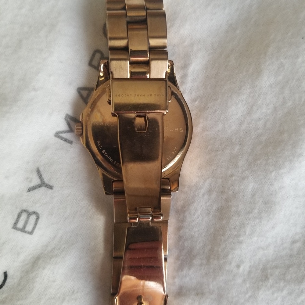 Watch - Picture 4 of 4